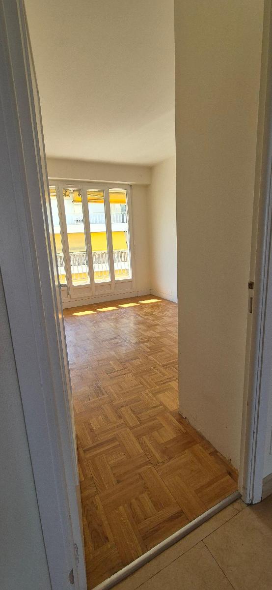 Photo 11 — Appartement 4 pi&egrave;ces de 90<sup>m&sup2;</sup> &agrave; Nice