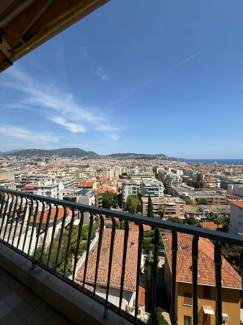 Photo 3 — Appartement 4 pi&egrave;ces de 90<sup>m&sup2;</sup> &agrave; Nice