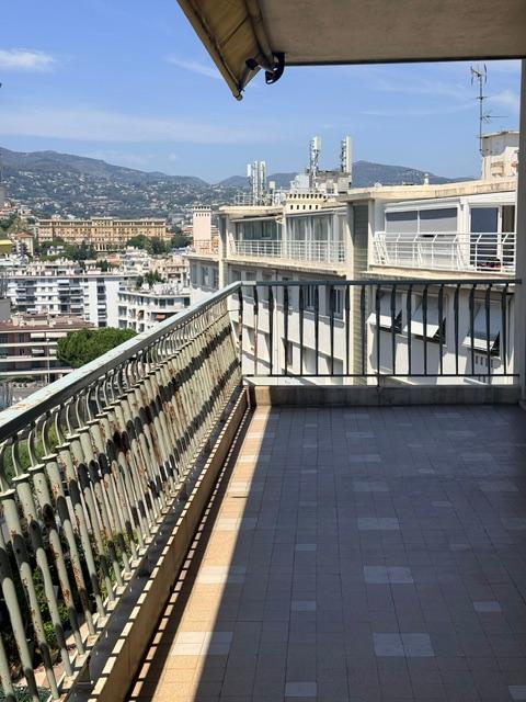 Photo 11 — Appartement 4 pi&egrave;ces de 90<sup>m&sup2;</sup> &agrave; Nice