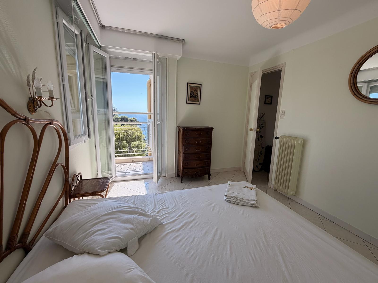 Photo 6 — Appartement 4 pi&egrave;ces de 76<sup>m&sup2;</sup> &agrave; Cap d ail
