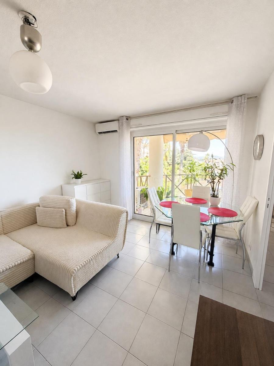 Photo 4 — Appartement 2 pi&egrave;ces de 40<sup>m&sup2;</sup> &agrave; Mandelieu la napoule - la napoul