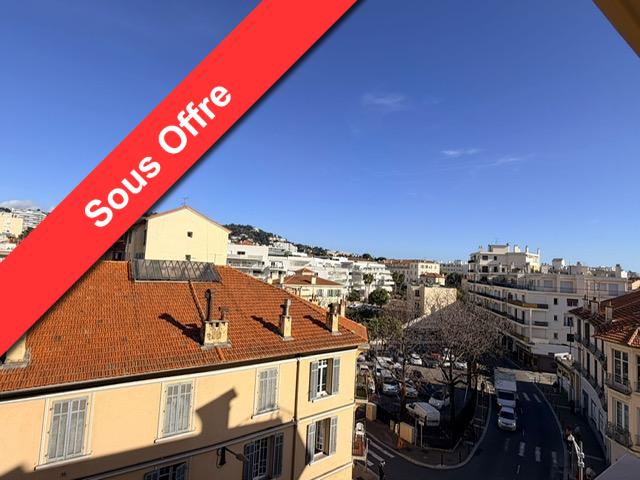 Appartement rénové en Vente à Cannes---cannes-la-bocca / 4 pièces 112m2